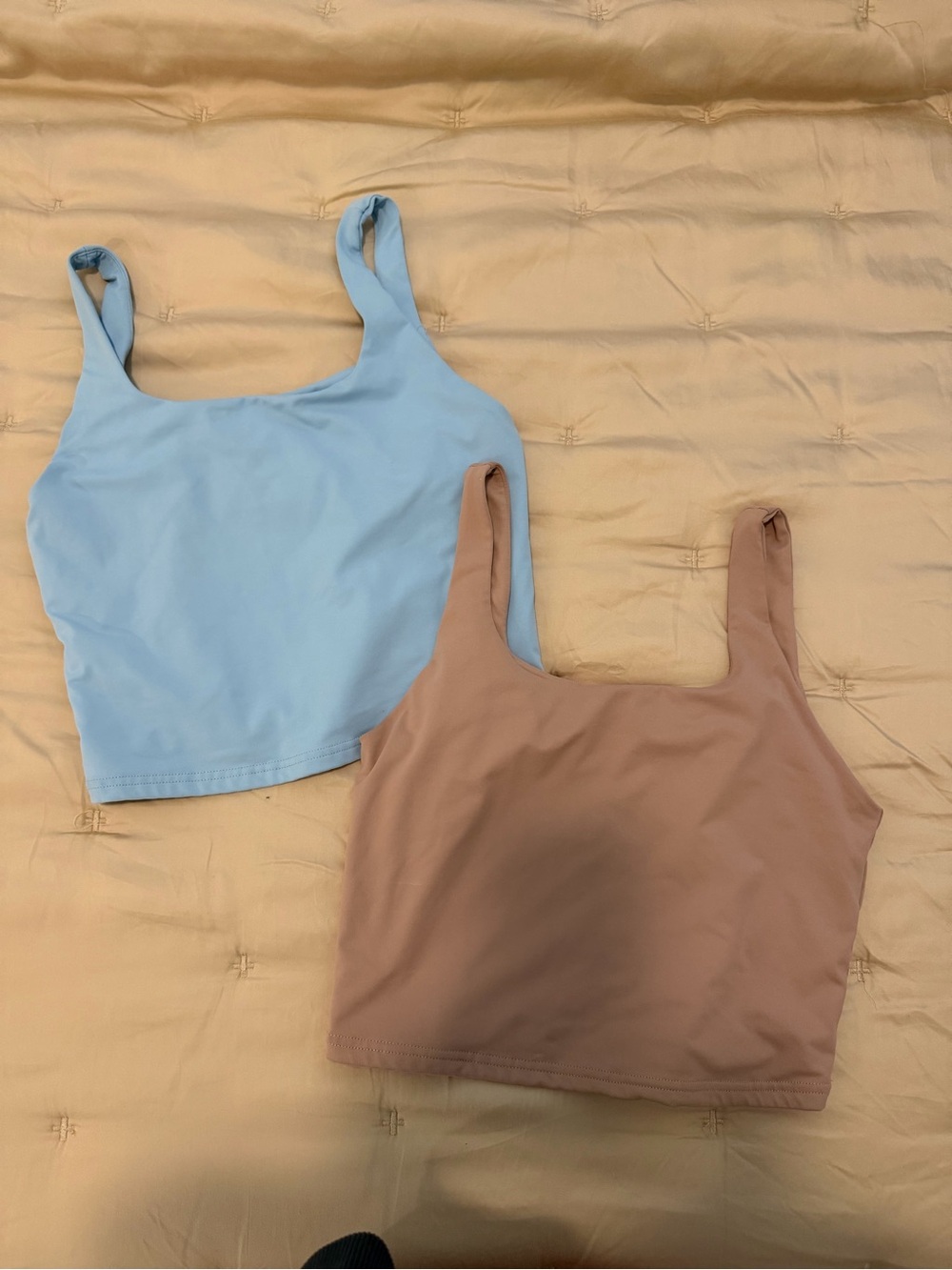 ReoRia Crop Tank Duo - Light Blue & Taupe
